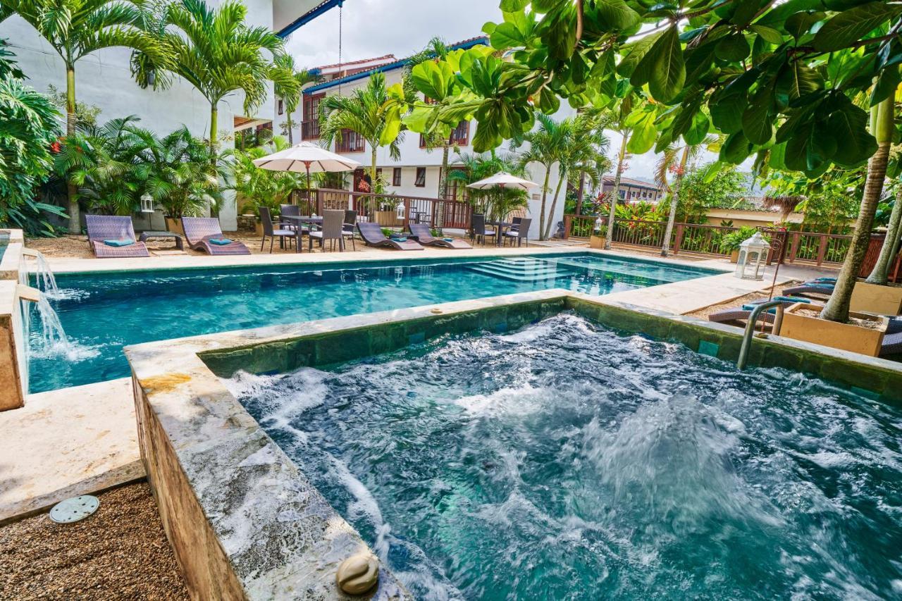 Lombok Hotel & Spa Antes Hotel Casablanca Гуадуас Экстерьер фото