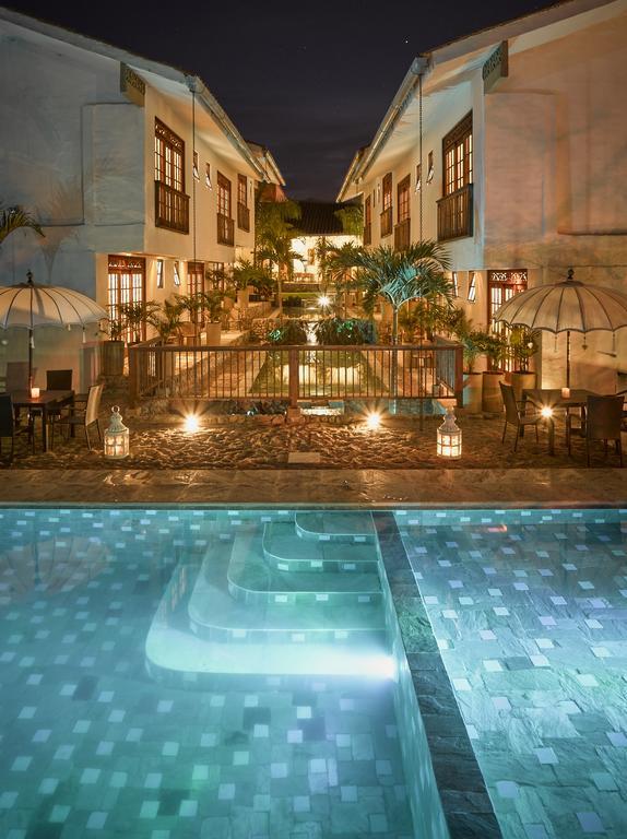Lombok Hotel & Spa Antes Hotel Casablanca Гуадуас Экстерьер фото